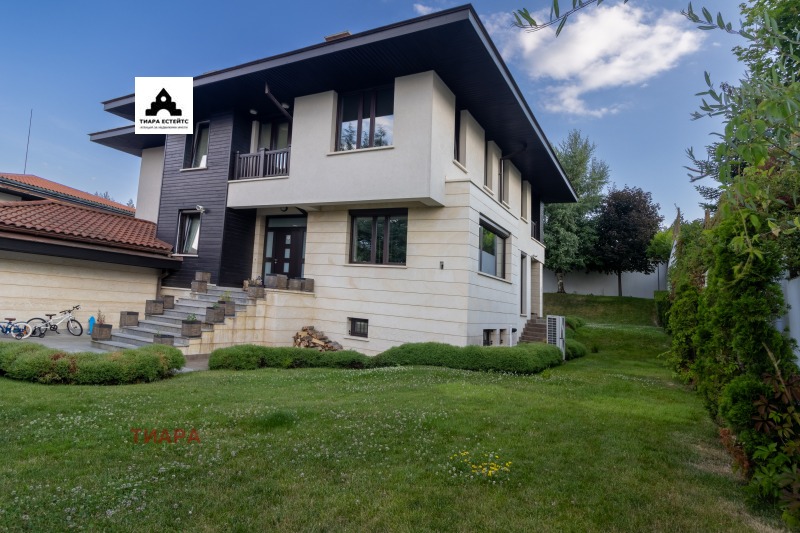 De inchiriat  Casa Sofia , m-t Cambanite , 540 mp | 43756555 - imagine [16]