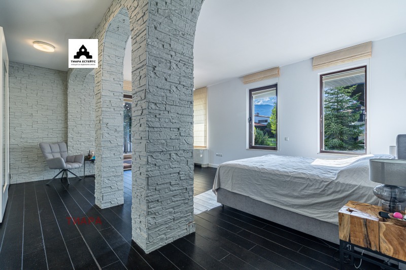 De inchiriat  Casa Sofia , m-t Cambanite , 540 mp | 43756555 - imagine [9]