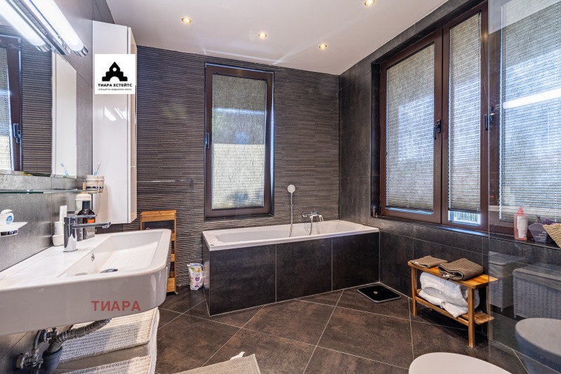 De inchiriat  Casa Sofia , m-t Cambanite , 540 mp | 43756555 - imagine [10]