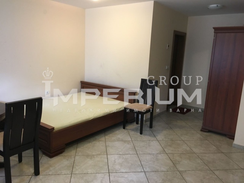 En renta  Estudio Varna , Tsentar , 35 metros cuadrados | 10534070 - imagen [4]