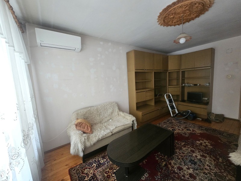 Para alugar  1 quarto Plovdiv , Centar , 64 m² | 68593143 - imagem [2]