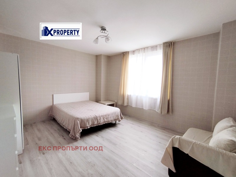 En renta  1 dormitorio Pernik , Moshino , 42 metros cuadrados | 16302129 - imagen [5]