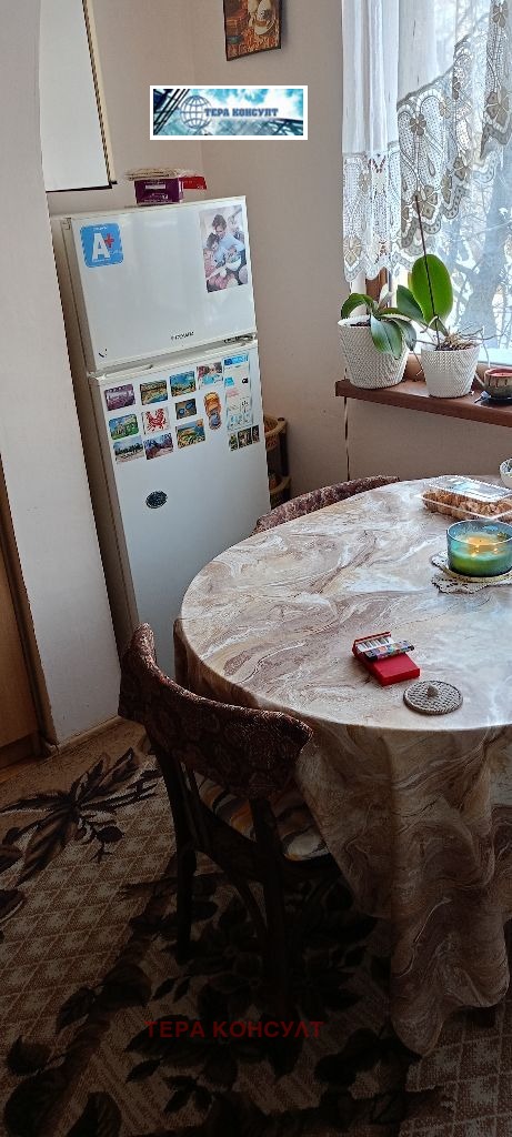 Дава под наем 2-СТАЕН, гр. Плевен, Сторгозия, снимка 2 - Апартаменти - 53350959