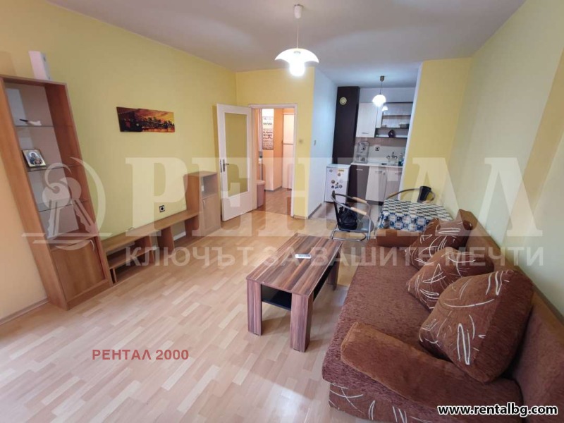Da affittare  1 camera da letto Plovdiv , Tsentar , 60 mq | 30132990