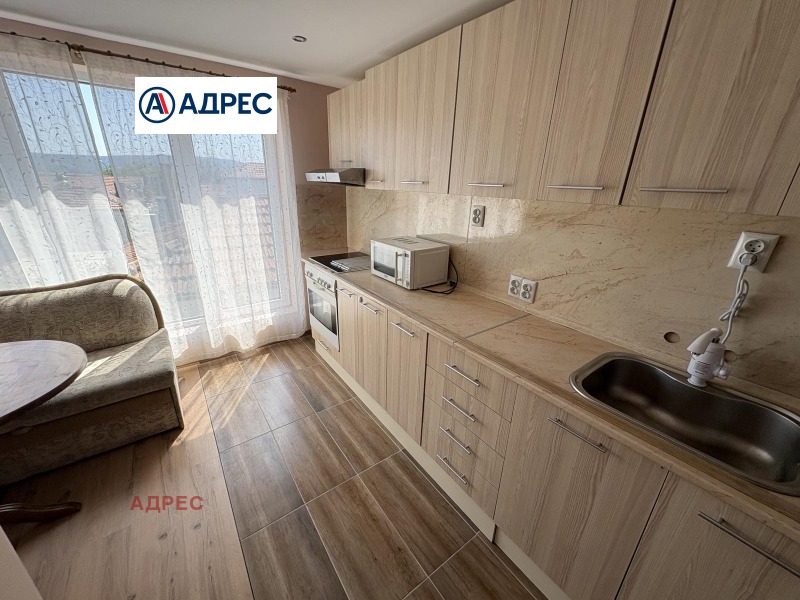 Дава под наем КЪЩА, гр. Варна, Автогара