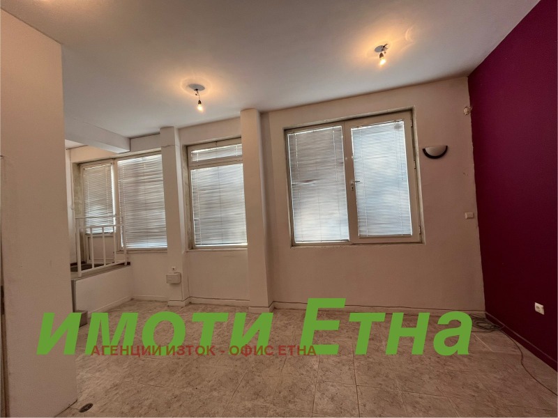 Zu vermieten  Geschäft Sofia , Suhata reka , 70 qm | 18182700