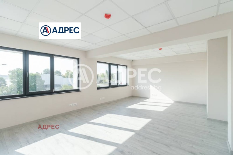 Te huur  Industrie gebouw Varna , Zapadna promisjlena zona , 420 m² | 43232086 - afbeelding [11]