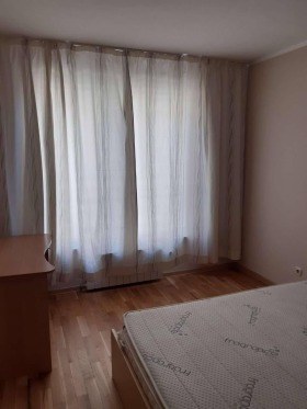 2 soveværelser Hladilnika, Sofia 6