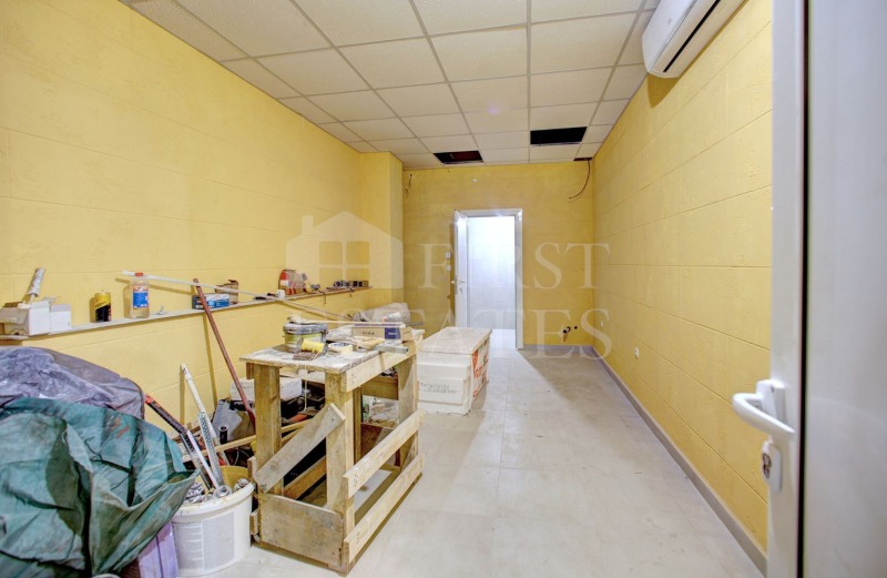 Дава под наем МАГАЗИН, гр. София, Център, снимка 6 - Магазини - 41896610