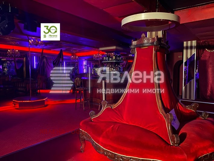 Til leie  Bar; Kaffebar Varna , Tsentar , 394 kvm | 26710289