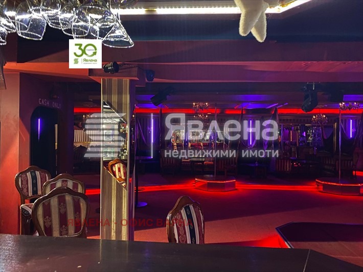 Til leie  Bar; Kaffebar Varna , Tsentar , 394 kvm | 26710289 - bilde [2]
