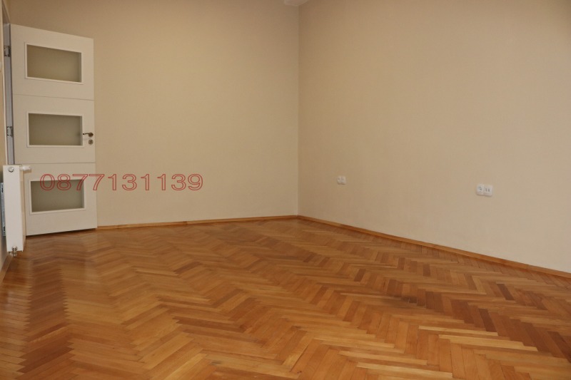 Дава под наем ОФИС, гр. София, Център, снимка 12 - Офиси - 52613577