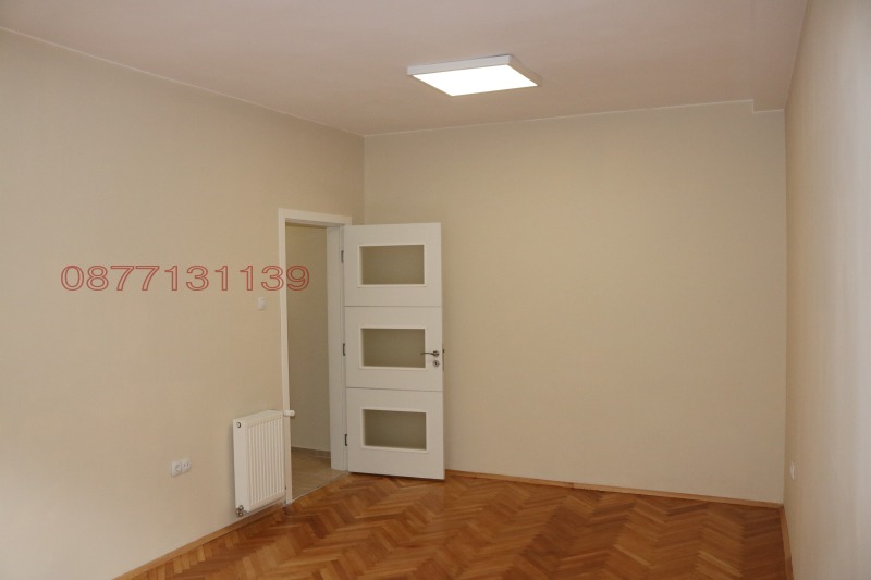 Дава под наем ОФИС, гр. София, Център, снимка 2 - Офиси - 52613577