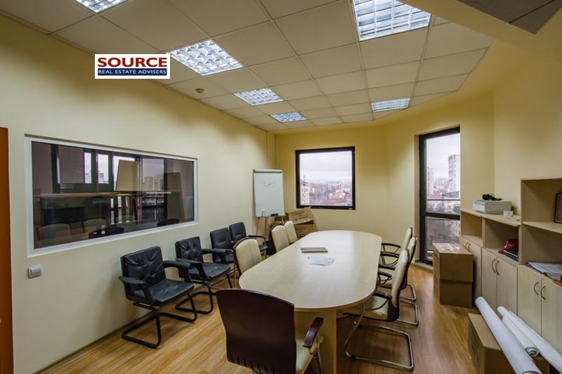 Para alugar  Escritório Sofia , Iztok , 460 m² | 60044912 - imagem [2]