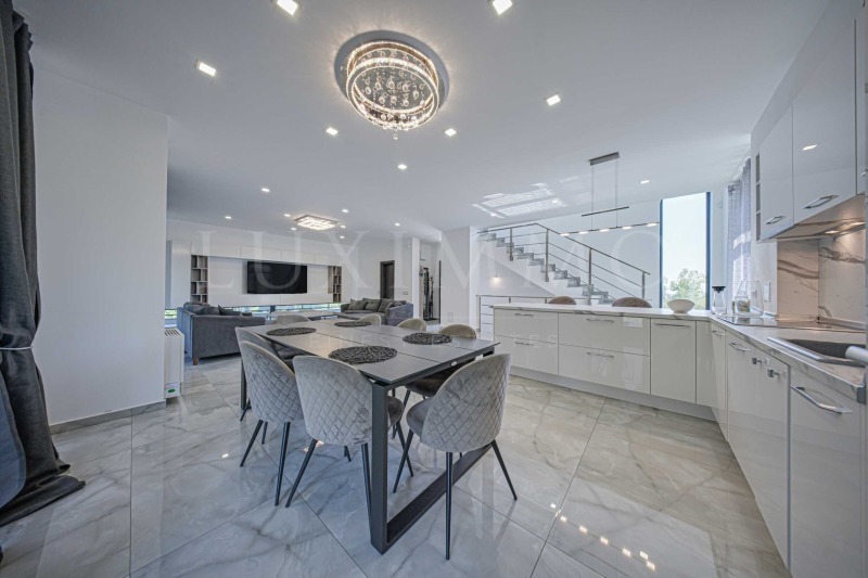 De inchiriat  Casa Sofia , Dragalevți , 350 mp | 25334211 - imagine [10]