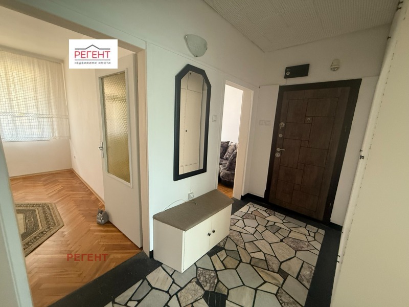 Vuokrattavana  2 makuuhuonetta Gabrovo , Tsentar , 86 neliömetriä | 46330805 - kuva [8]