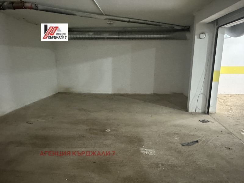 Zu vermieten  Garage Kardschali , Zentar , 47 qm | 57394015 - Bild [9]