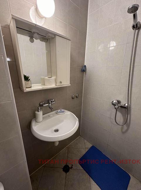 Para alugar  1 quarto Burgas , Slaveikov , 45 m² | 60778012 - imagem [5]