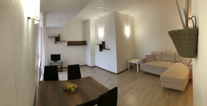 Дава под нем  3-стаен, град София, Младост 4 •  715 € • ID 87025416 — holmes.bg - [1] 