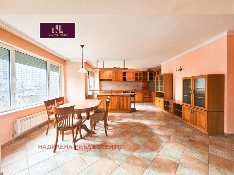 Te huur  2 slaapkamers Sofia , Lozenets , 147 m² | 94983415