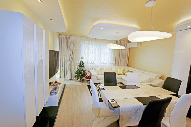 De inchiriat  2 dormitoare Sofia , Țentâr , 125 mp | 82834557