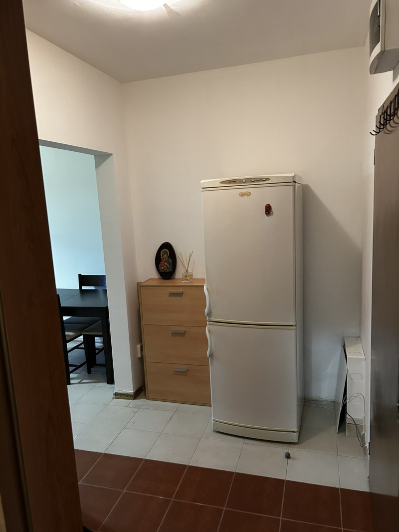 Til leie  1 soverom Sofia , Slatina , 48 kvm | 56036723 - bilde [3]