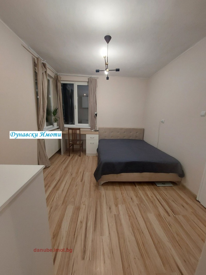 Издаје се  2 спаваће собе Русе , Центар , 70 м2 | 95144099 - слика [2]