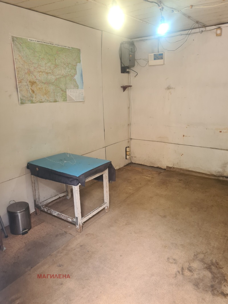 Дава под наем  Склад град Пловдив , Кършияка , 10 кв.м | 80822458