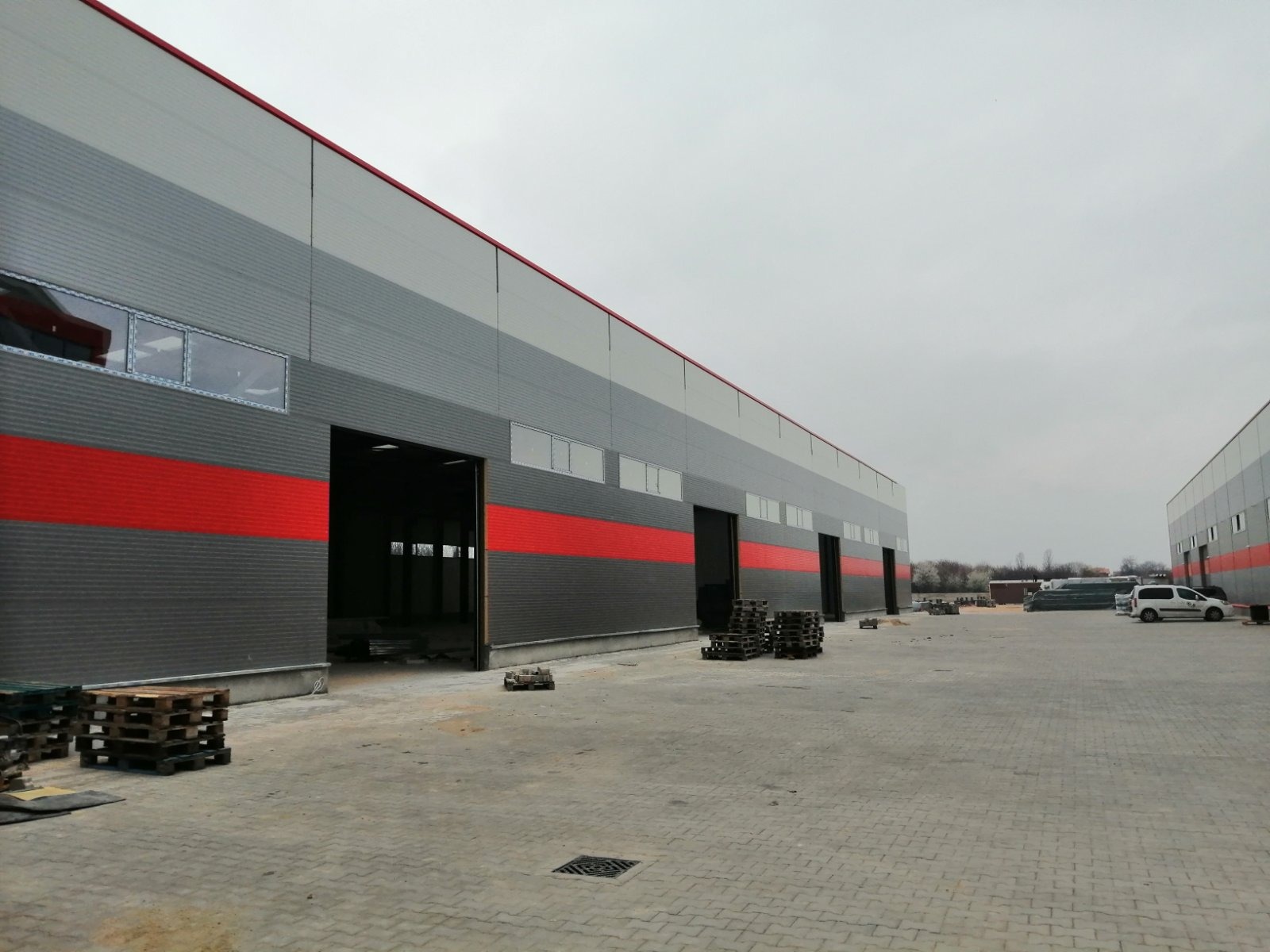 Дава под наем ПРОМ. ПОМЕЩЕНИЕ, гр. Пловдив, Индустриална зона - Юг, снимка 2 - Производствени сгради - 54014983