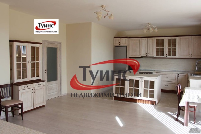 De inchiriat  Casa regiunea Plovdiv , Voivodinovo , 160 mp | 53520400 - imagine [4]