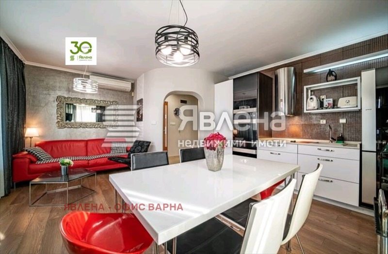 En renta  Casita Varna , Asparujovo , 110 metros cuadrados | 79223521