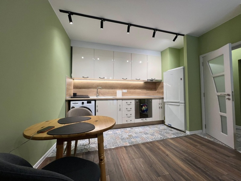 Издаје се  1 спаваћа соба Софија , Слатина , 60 м2 | 99339380 - слика [3]