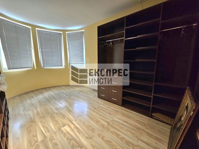 Дава под наем КЪЩА, гр. Варна, Бриз, снимка 10 - Къщи - 56623161