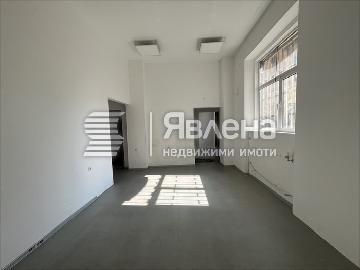 Дава под наем МАГАЗИН, гр. София, Център, снимка 4 - Магазини - 54061027