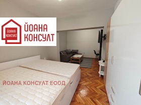 1 chambre Idealen tsentar, Pleven 10