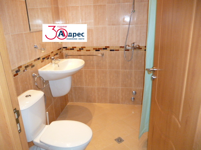 En renta  1 dormitorio Dobrich , Sveti Georgi , 79 metros cuadrados | 31895181 - imagen [16]