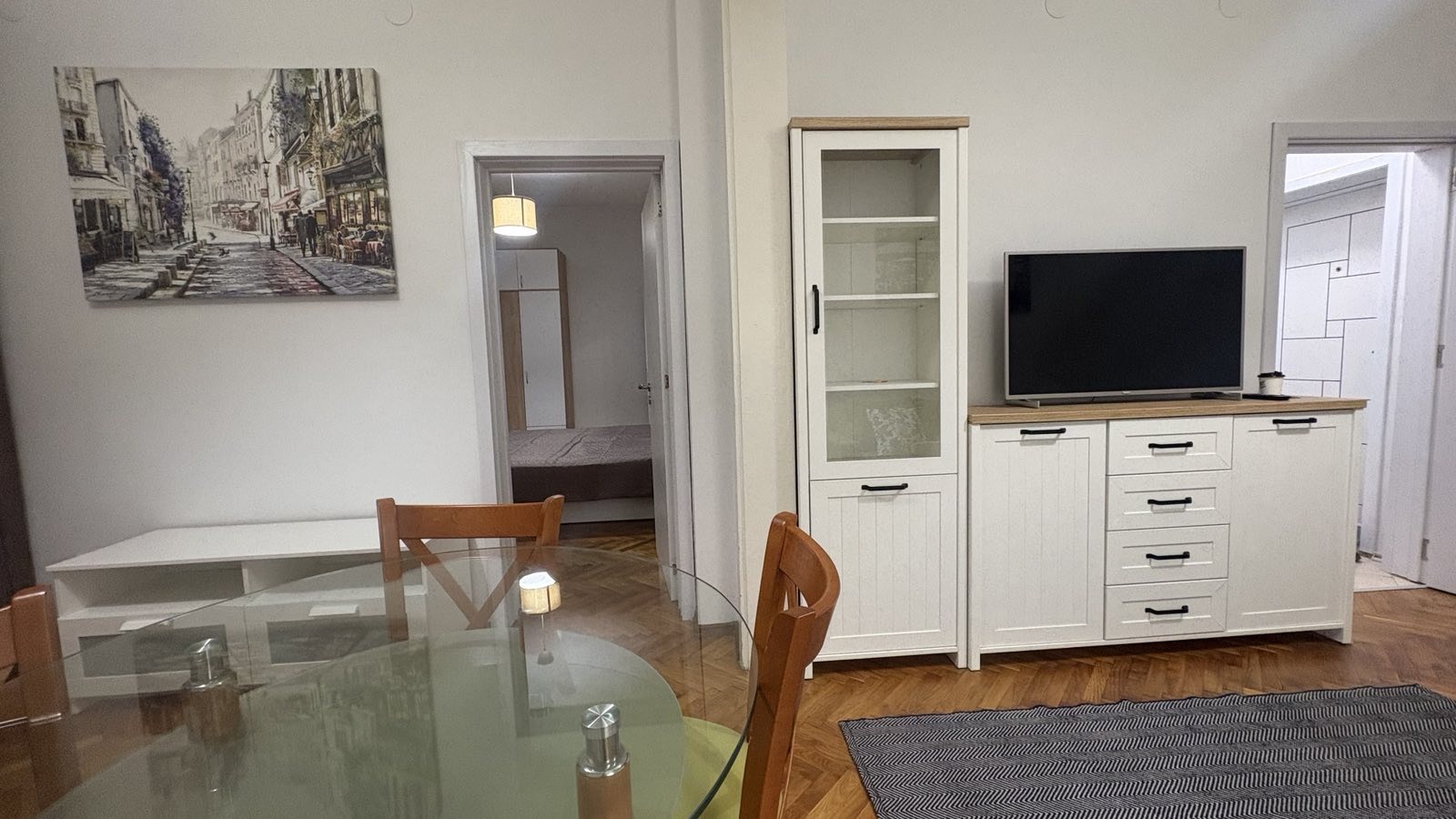 Дава под наем 2-СТАЕН, гр. София, Център, снимка 3 - Апартаменти - 56494214