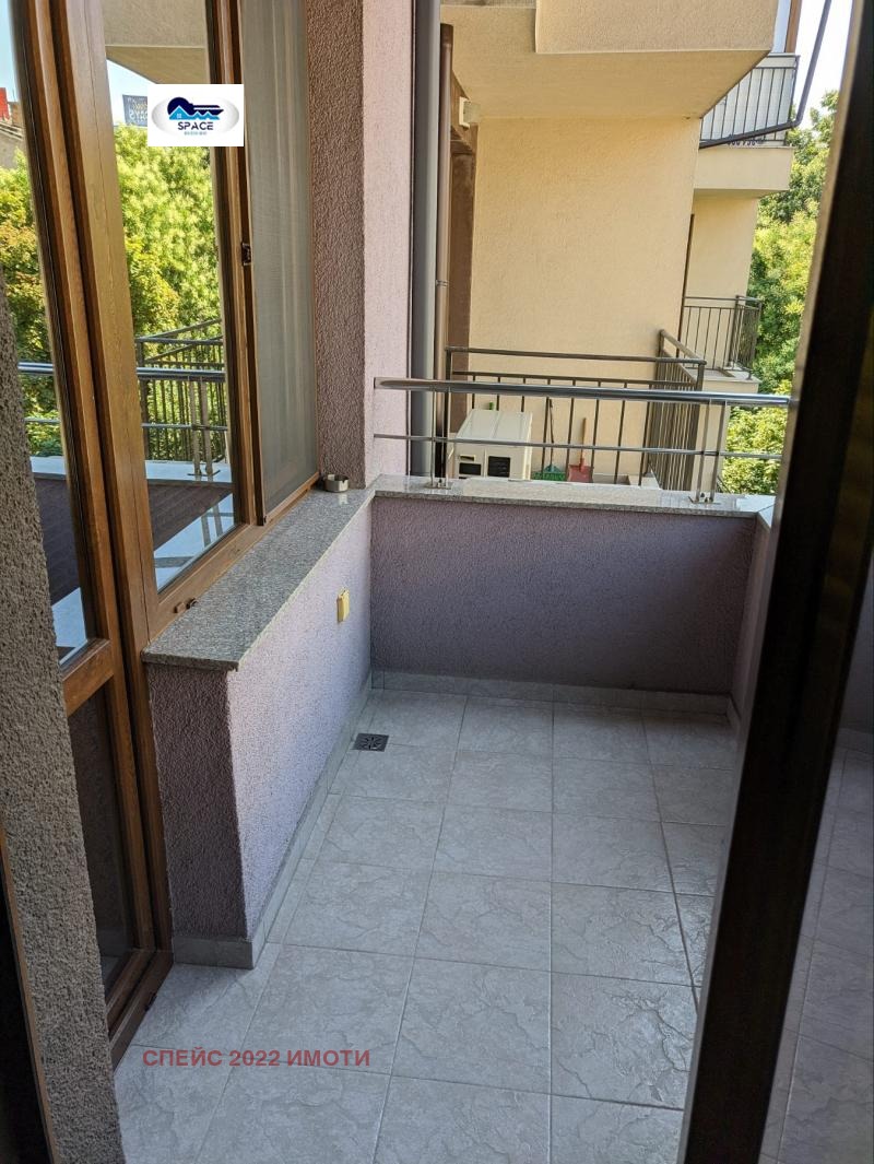 De inchiriat  1 dormitor Plovdiv , Țentâr , 70 mp | 34022789 - imagine [13]