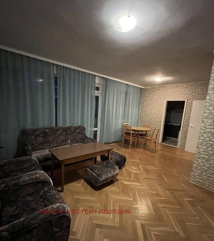 Дава под наем  3-стаен град Пловдив , Център , 90 кв.м | 83362137 - изображение [2]