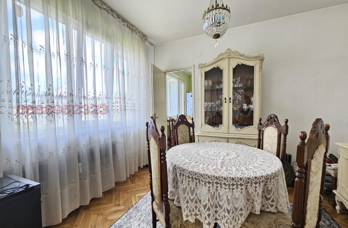 Дава под наем 3-СТАЕН, гр. София, Гео Милев, снимка 3 - Апартаменти - 53904107