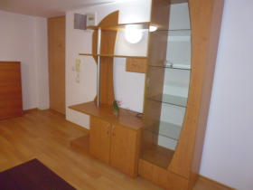 ����� ���� ��� ���� 3-�����,���� �����, ����� 8