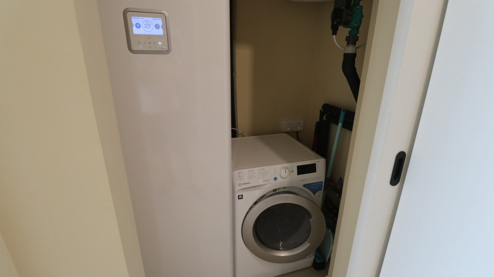 Дава под наем 2-СТАЕН, гр. София, Витоша, снимка 14 - Апартаменти - 55735918