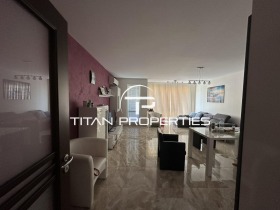 2 quartos Lazur, Burgas