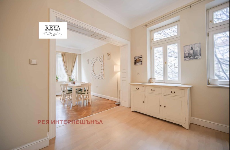 Дава под наем  2-стаен град София , Център , 97 кв.м | 27564063 - изображение [12]