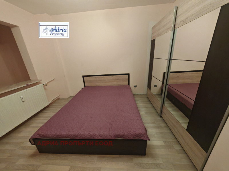 Дава под наем 3-СТАЕН, гр. София, Слатина, снимка 2 - Апартаменти - 53502947