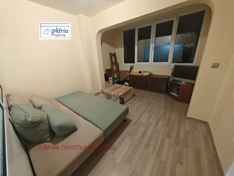 Дава под наем 3-СТАЕН, гр. София, Слатина, снимка 6 - Апартаменти - 53502947