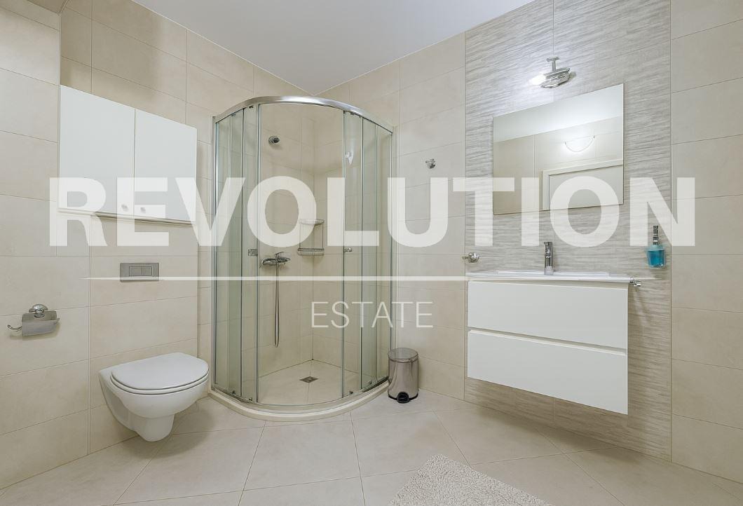 Дава под наем 2-СТАЕН, гр. Варна, Център, снимка 6 - Апартаменти - 53901963