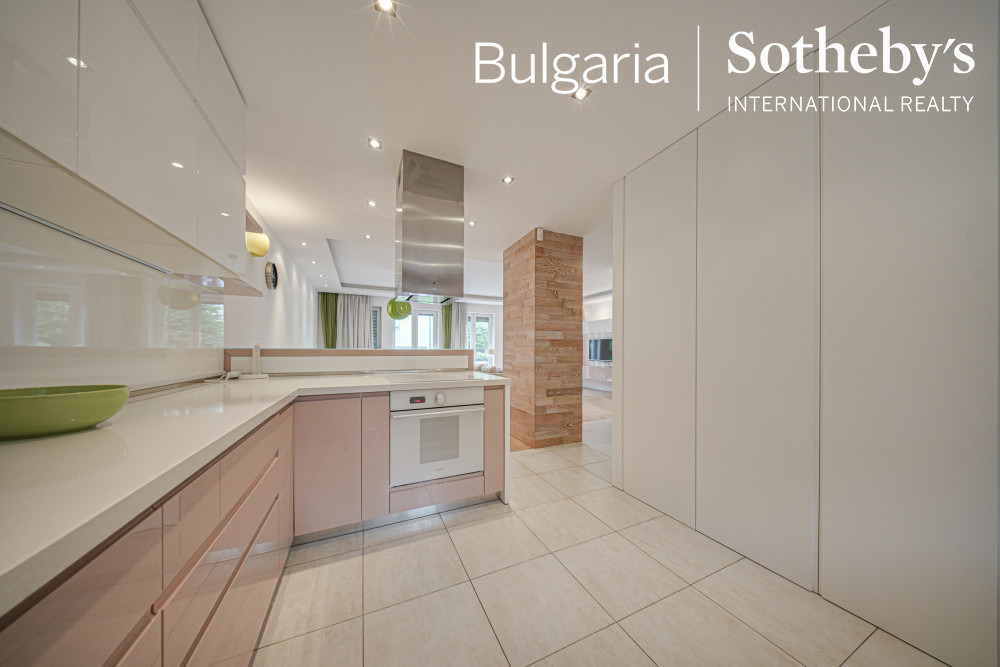 Дава под наем КЪЩА, гр. София, м-т Камбаните, снимка 3 - Къщи - 53903328