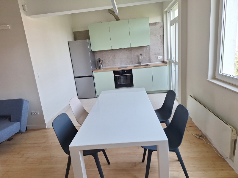 Zu vermieten  1 Schlafzimmer Sofia , Zentar , 75 qm | 61213660 - Bild [9]