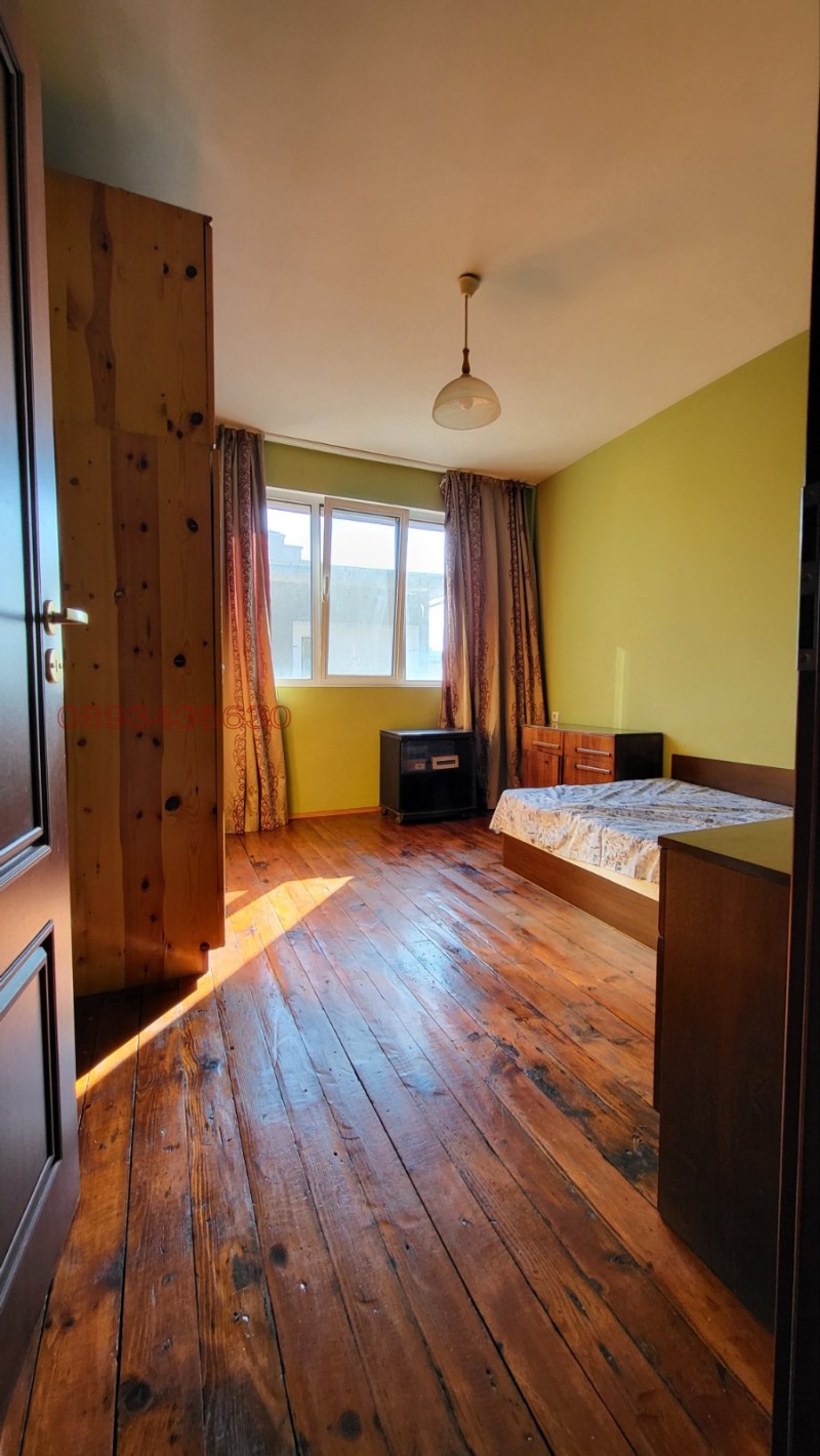 De inchiriat  2 dormitoare Plovdiv , Ciuciuc Parij , 120 mp | 27456409 - imagine [6]